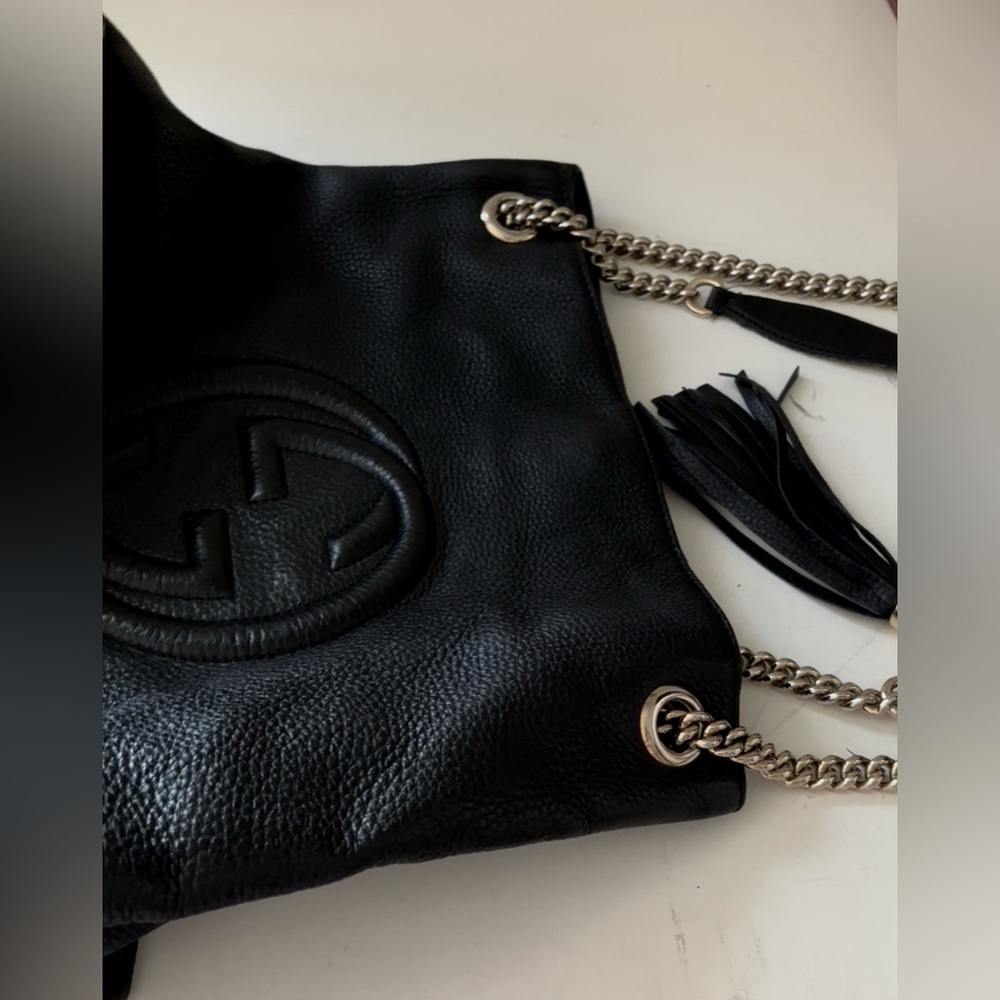 Gucci Black Pebbled Soho Leather Shoulder Bag 
Serial #310806204046 - Picture 11 of 14